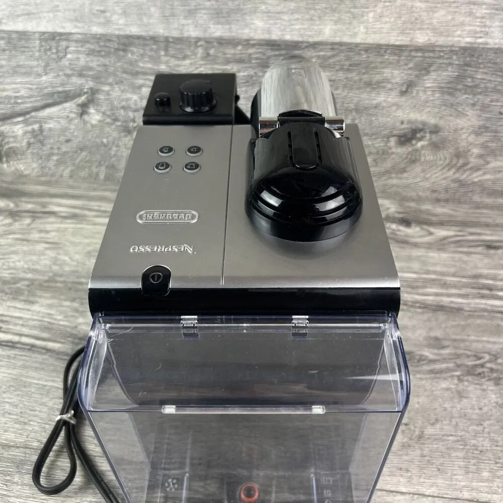 DeLonghi Lattissima EN520.S Nespresso Capsule Espresso Latte Machine Tested